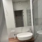 Warsaw Home Suites Apartman