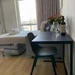 Warsaw Home Suites Apartman Varsó