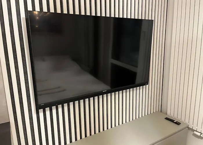 Warsaw Home Suites *