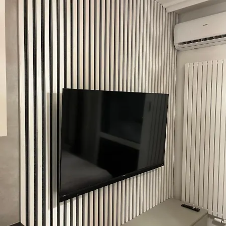 Warsaw Home Suites ורשה