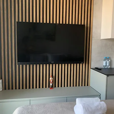 Warsaw Home Suites *