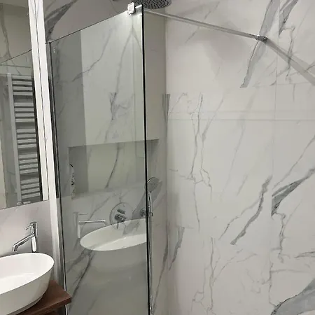 Warsaw Home Suites Lägenhet *